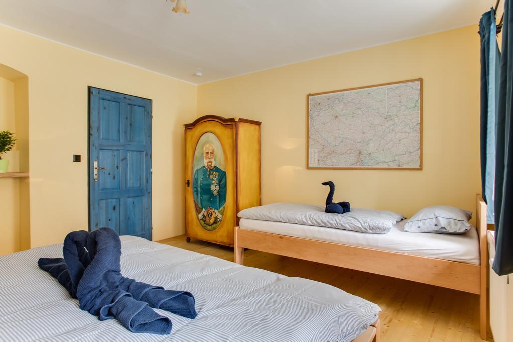 Amazing 5 Bedroom House Krumlov 82 - 4 Min Walk To Main Square Český Krumlov Kültér fotó