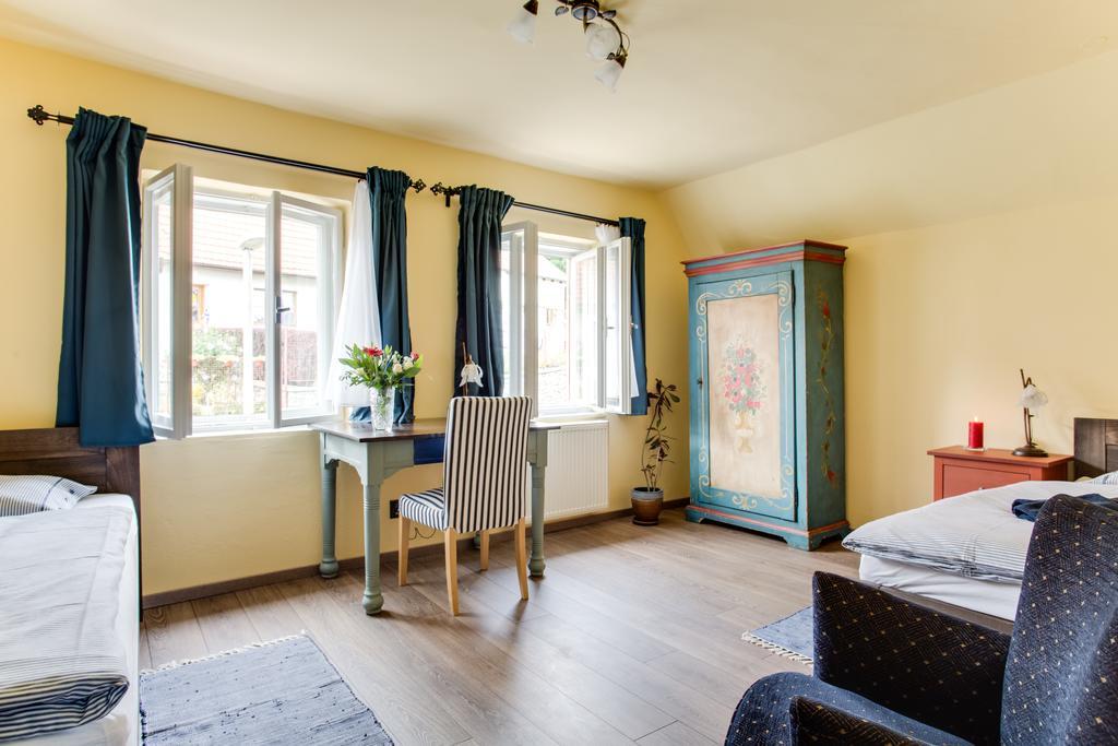 Amazing 5 Bedroom House Krumlov 82 - 4 Min Walk To Main Square Český Krumlov Kültér fotó